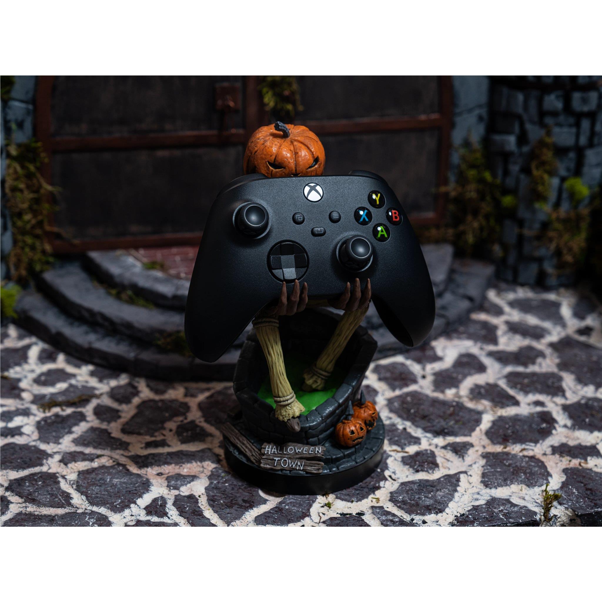 Cable Guy - Jack Pumpkin King Controller & Phone Holder