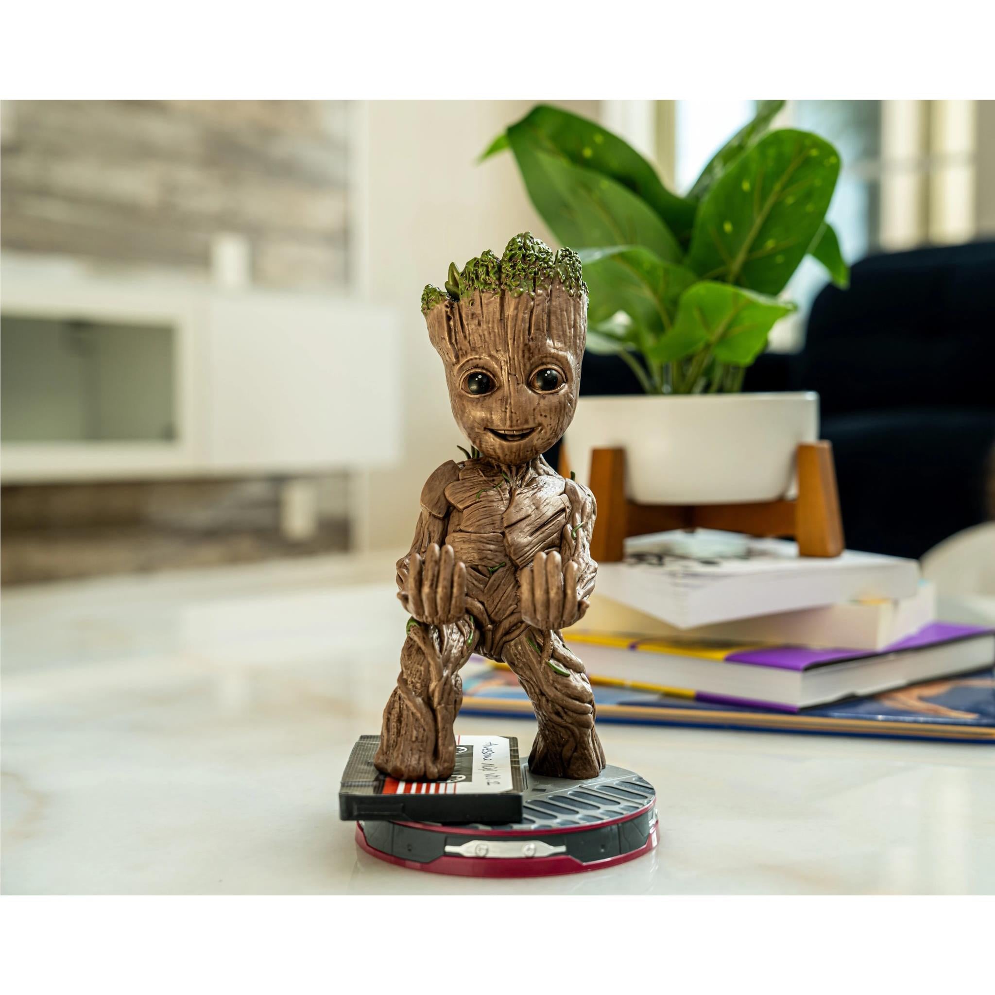 Cable Guy - Smiley Toddler Groot Controller & Phone Holder