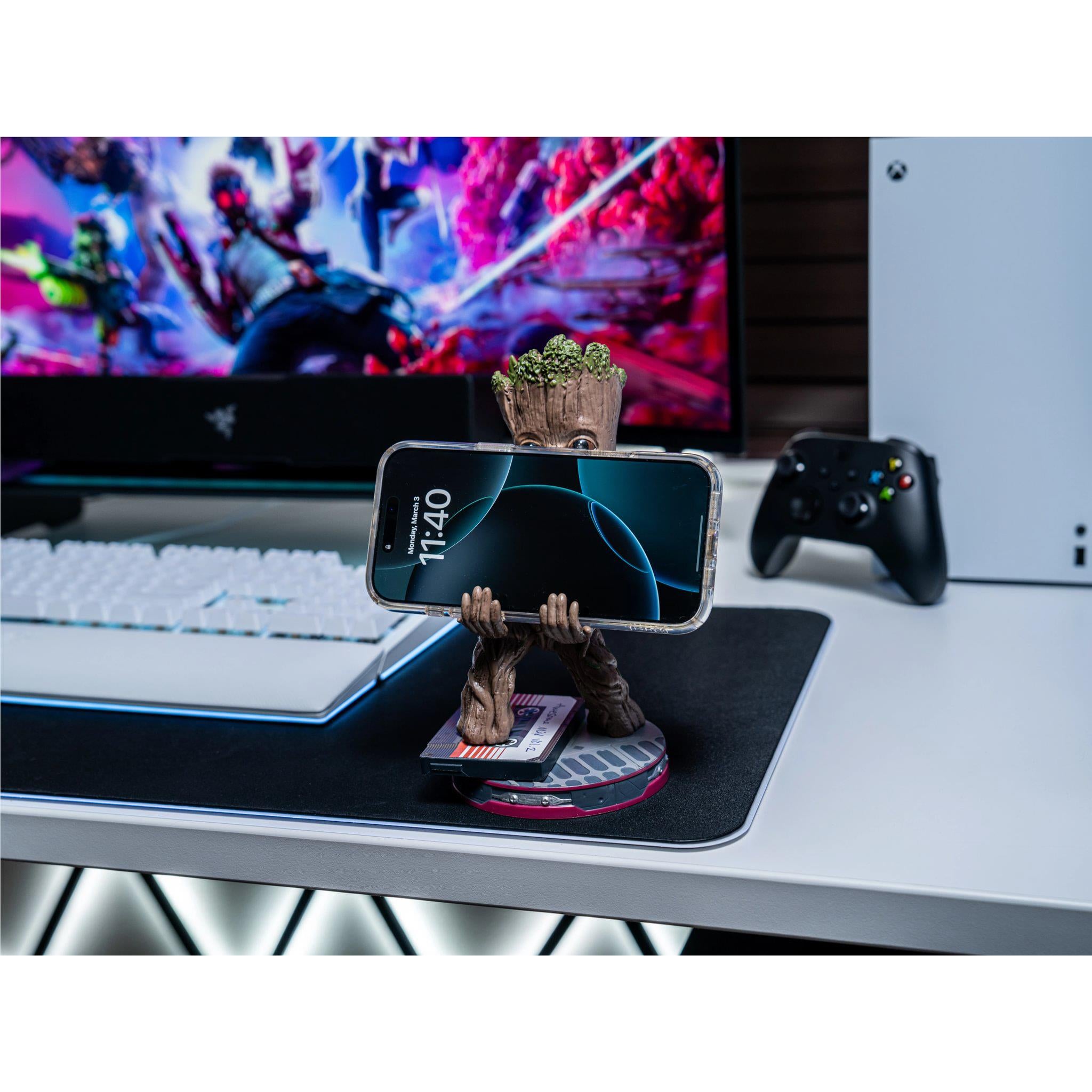 Cable Guy - Smiley Toddler Groot Controller & Phone Holder