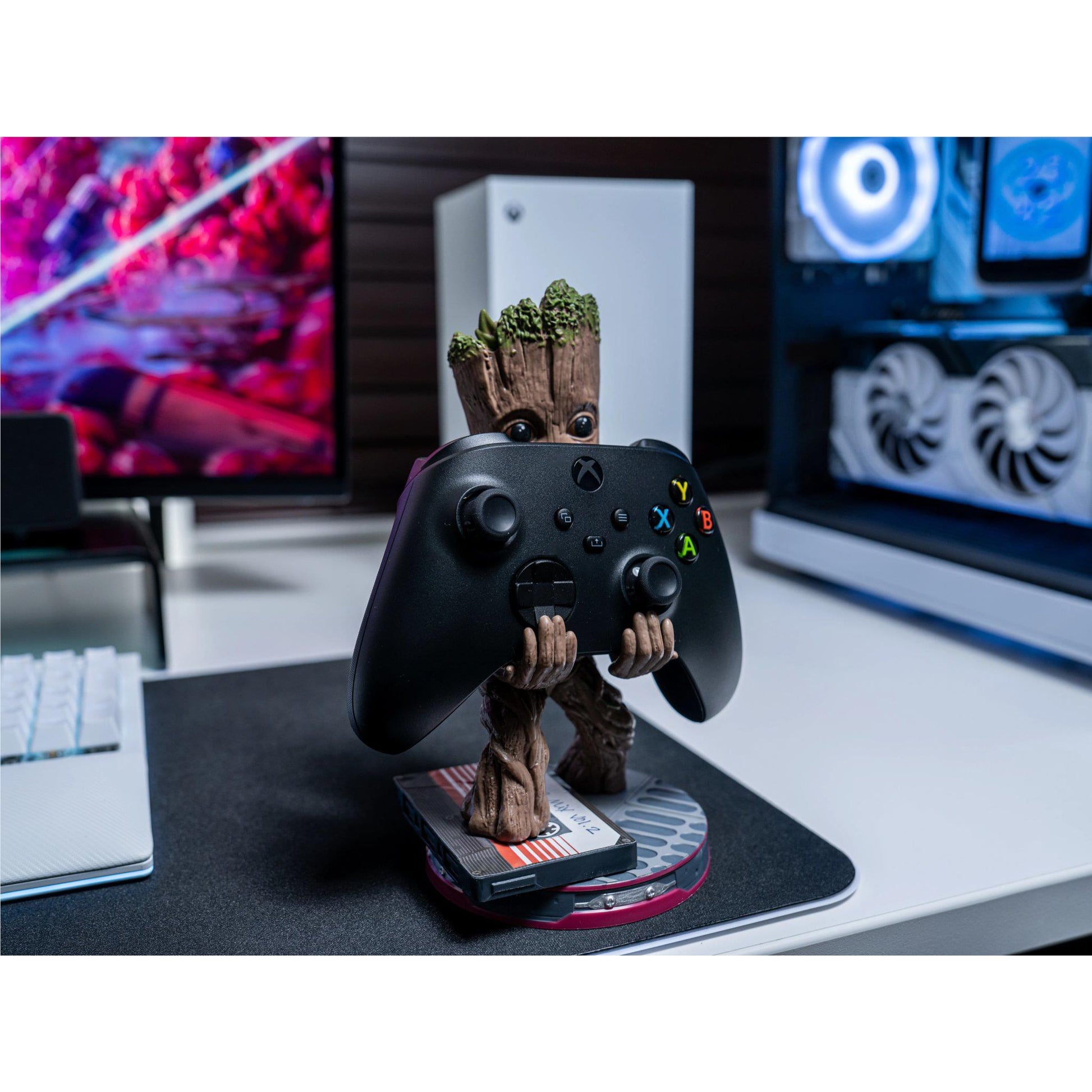 Cable Guy - Smiley Toddler Groot Controller & Phone Holder