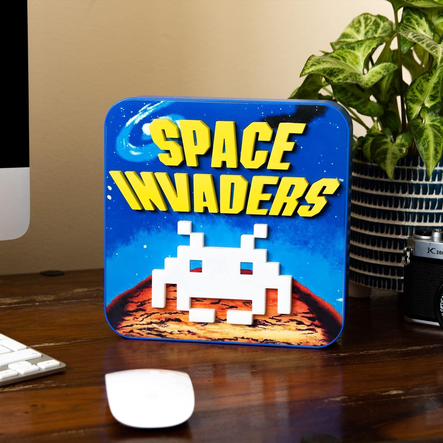 Numskull Official Space Invaders 3D Lamp