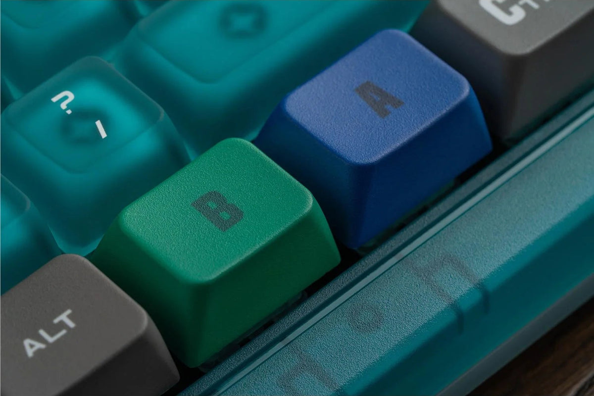 8BitDo Retro 87 Mechanical Keyboard - Clear Blue