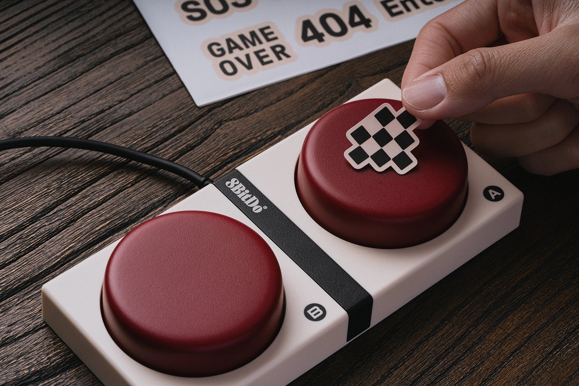 8BitDo Retro Mechanical Keyboard - Fami Edition