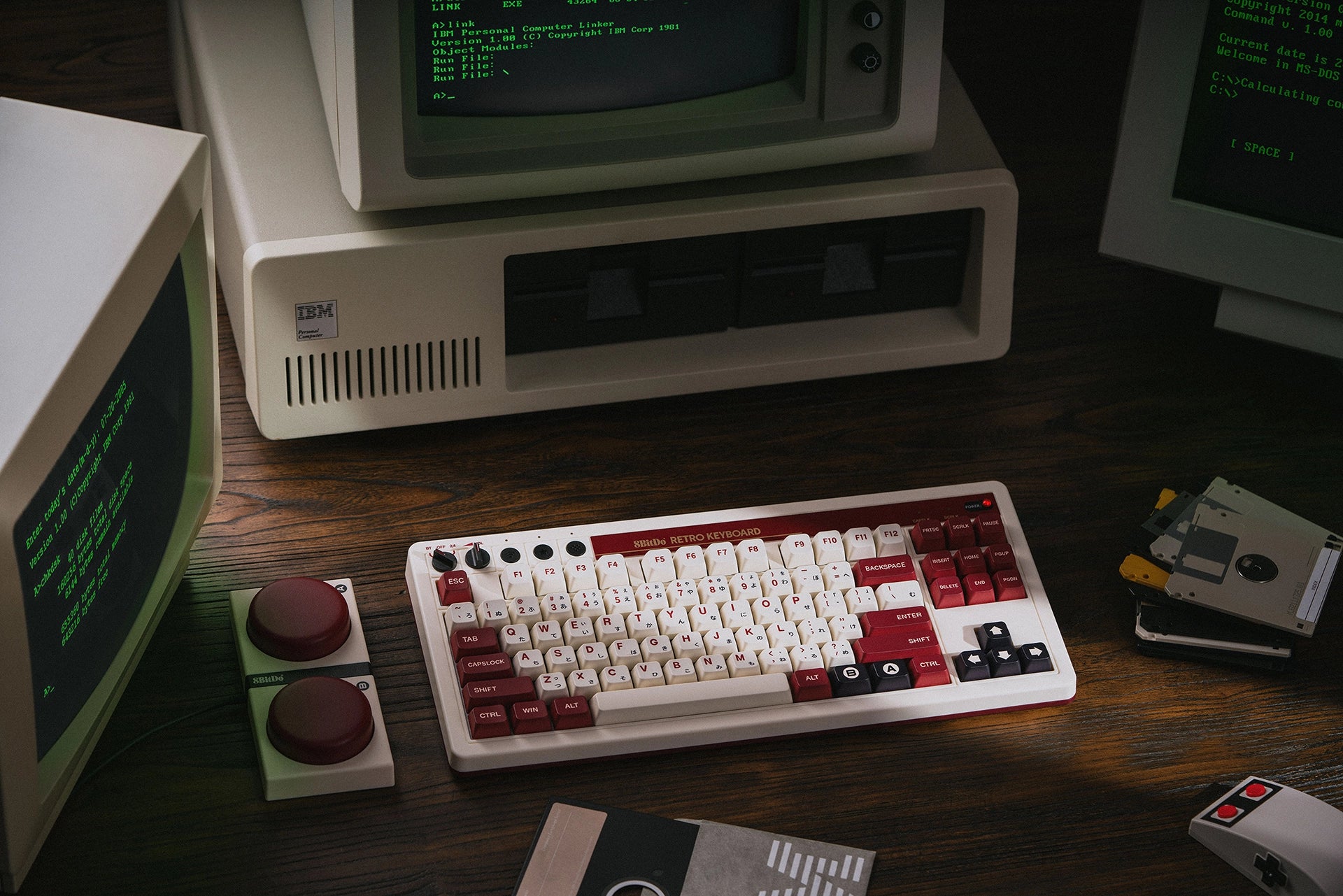 8BitDo Retro Mechanical Keyboard - Fami Edition