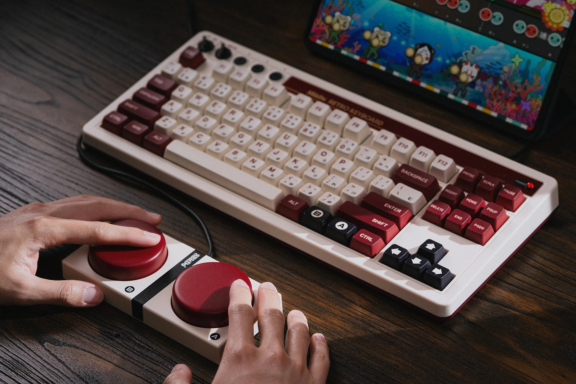 8BitDo Retro Mechanical Keyboard - Fami Edition