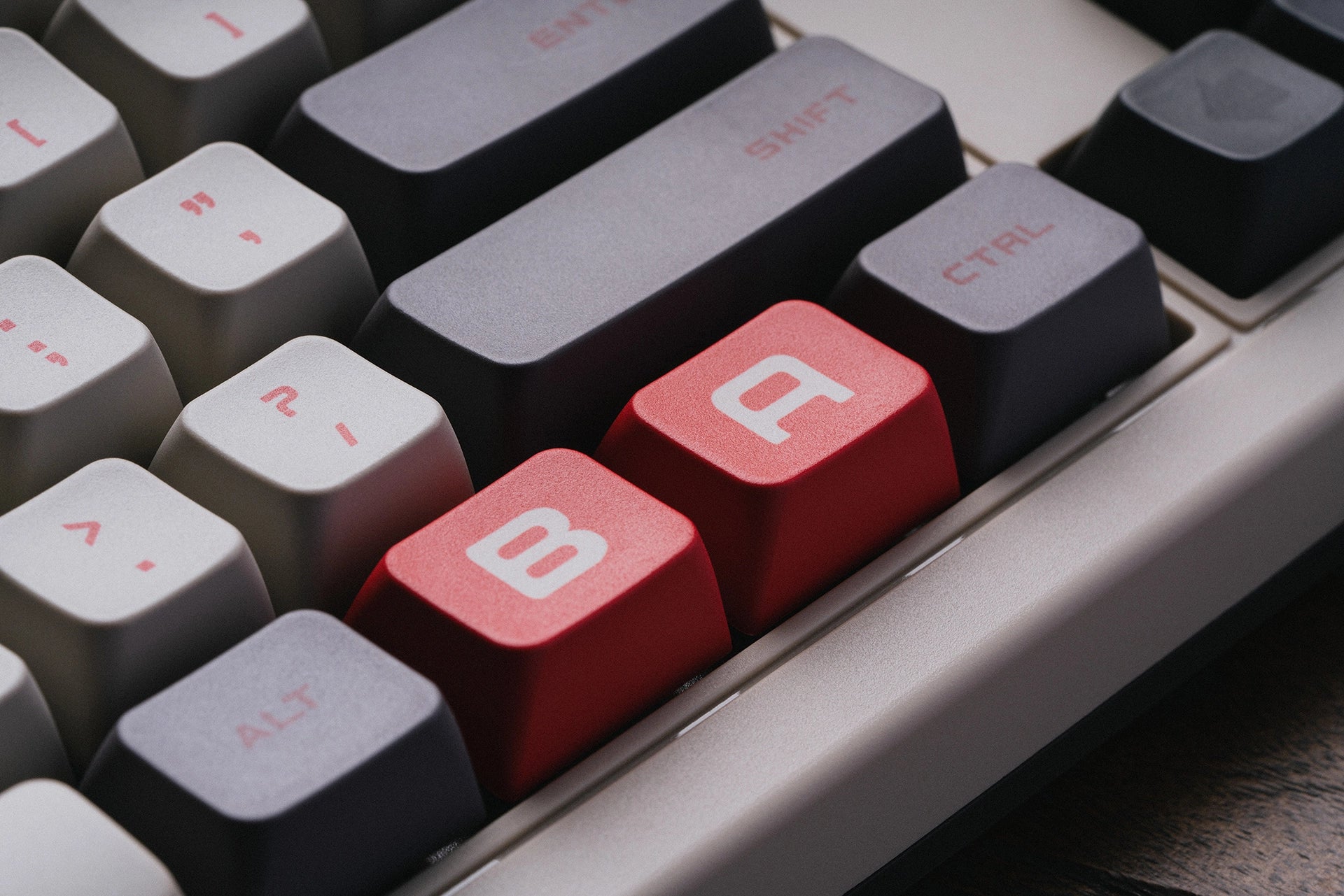 8BitDo Retro Mechanical Keyboard - N Edition
