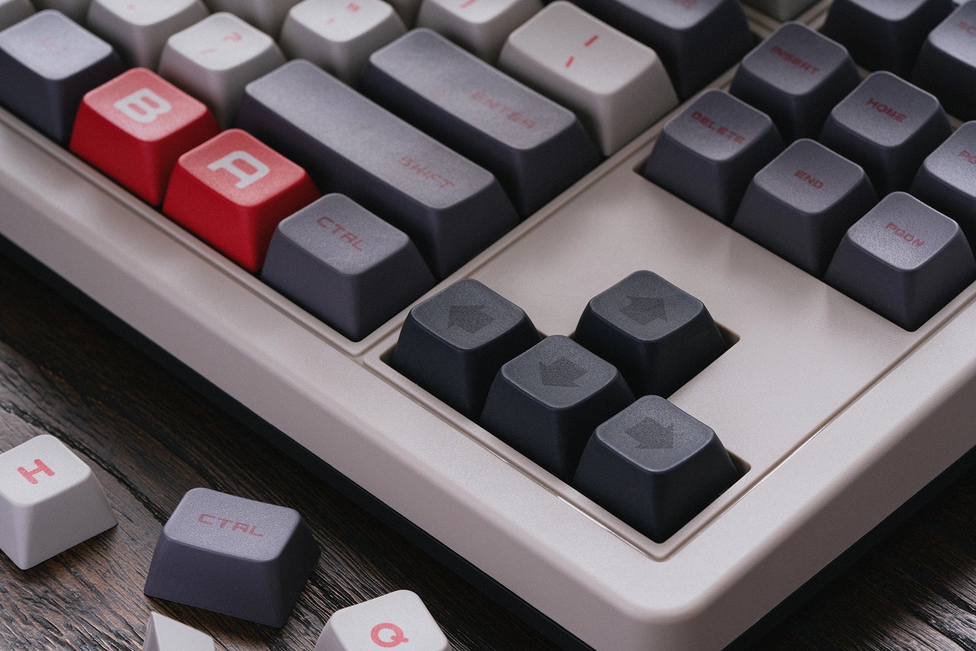 8BitDo Retro Mechanical Keyboard - N Edition