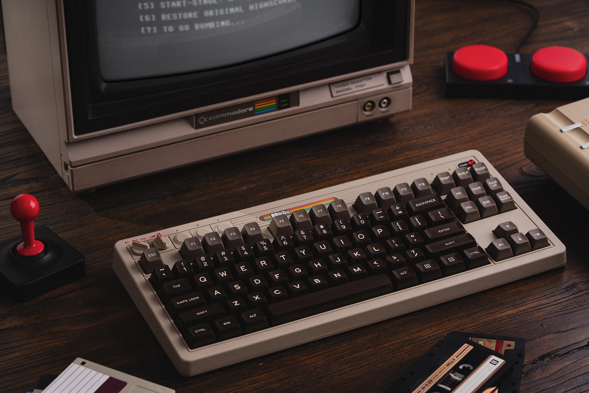 8BitDo Retro Mechanical Keyboard - C-64 Edition