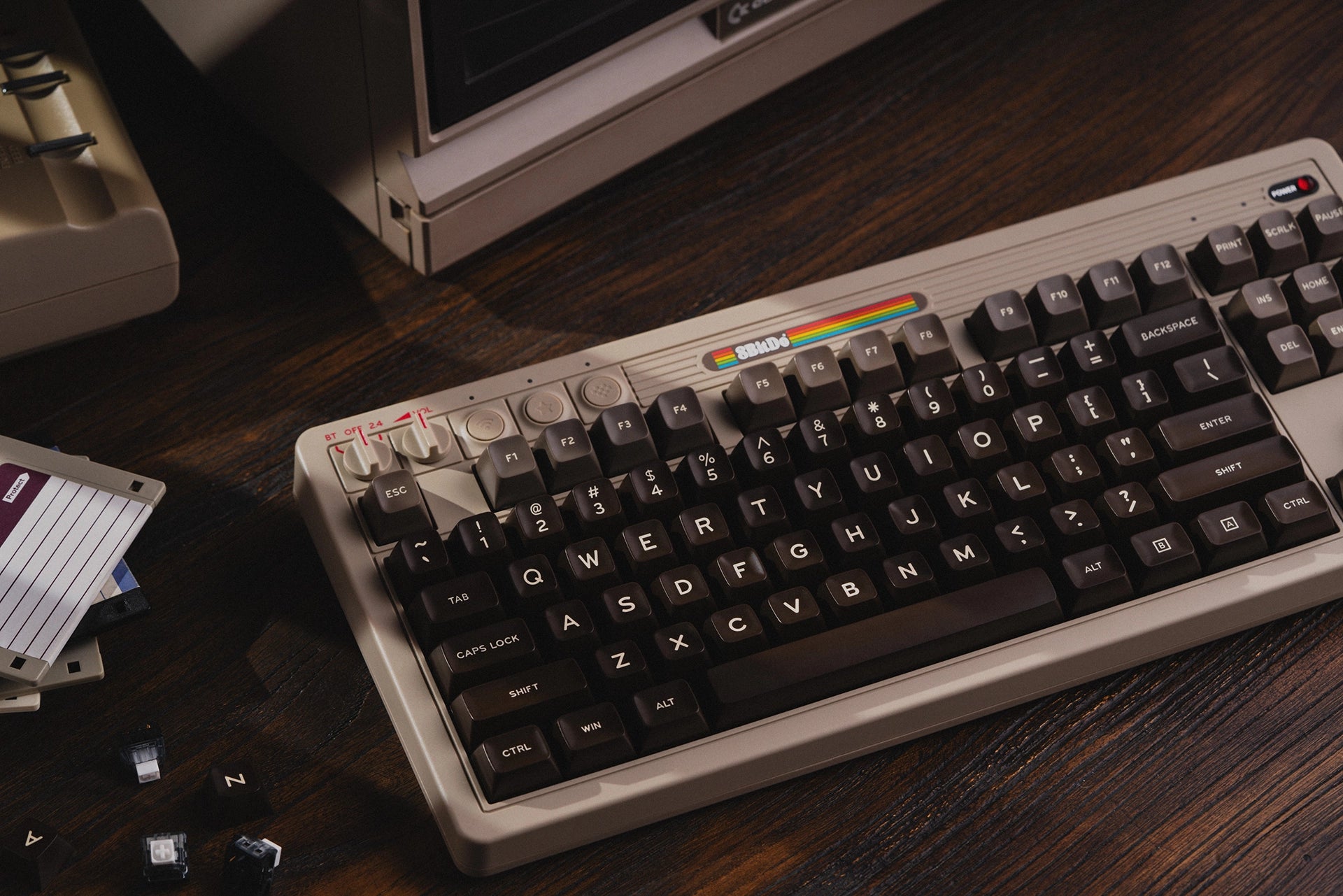 8BitDo Retro Mechanical Keyboard - C-64 Edition