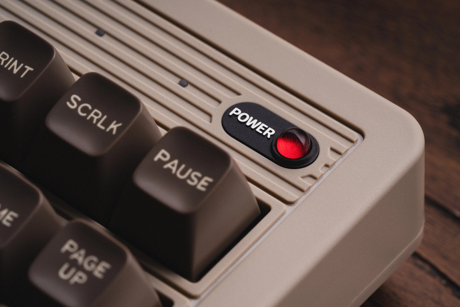 8BitDo Retro Mechanical Keyboard - C-64 Edition