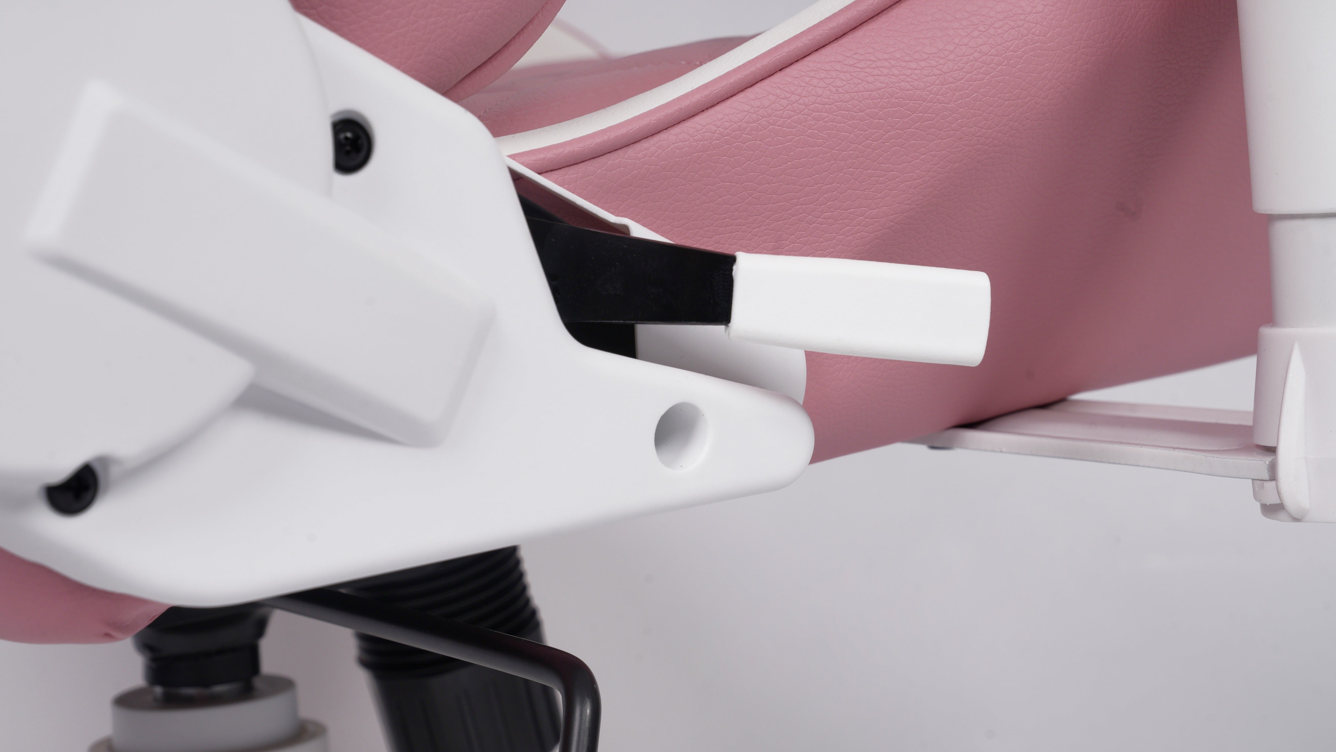 Playmax Studio Cat Gaming Chair - White/Pink