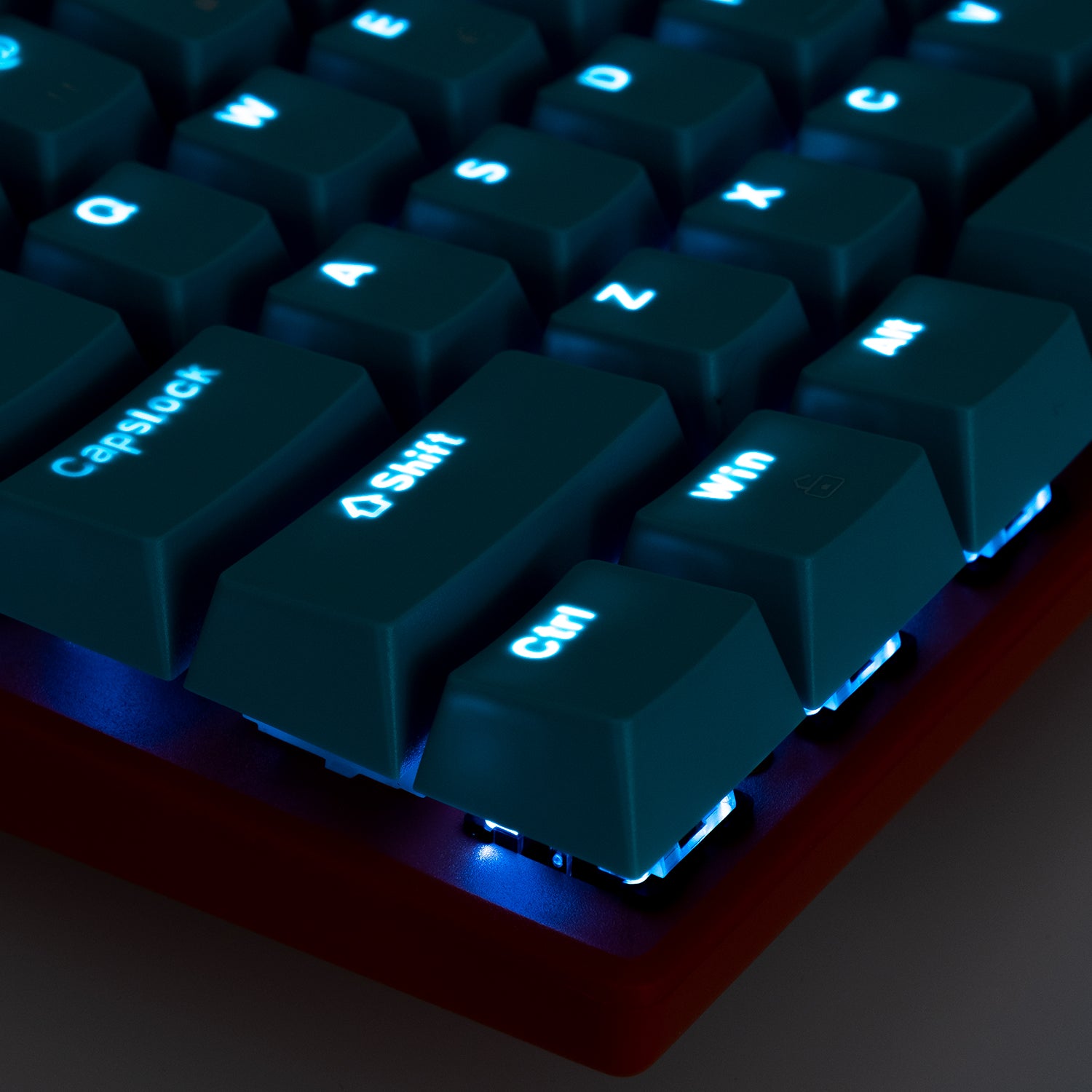 Blade TKL Gaming Keyboard (Dragon Ball Super - Goku)