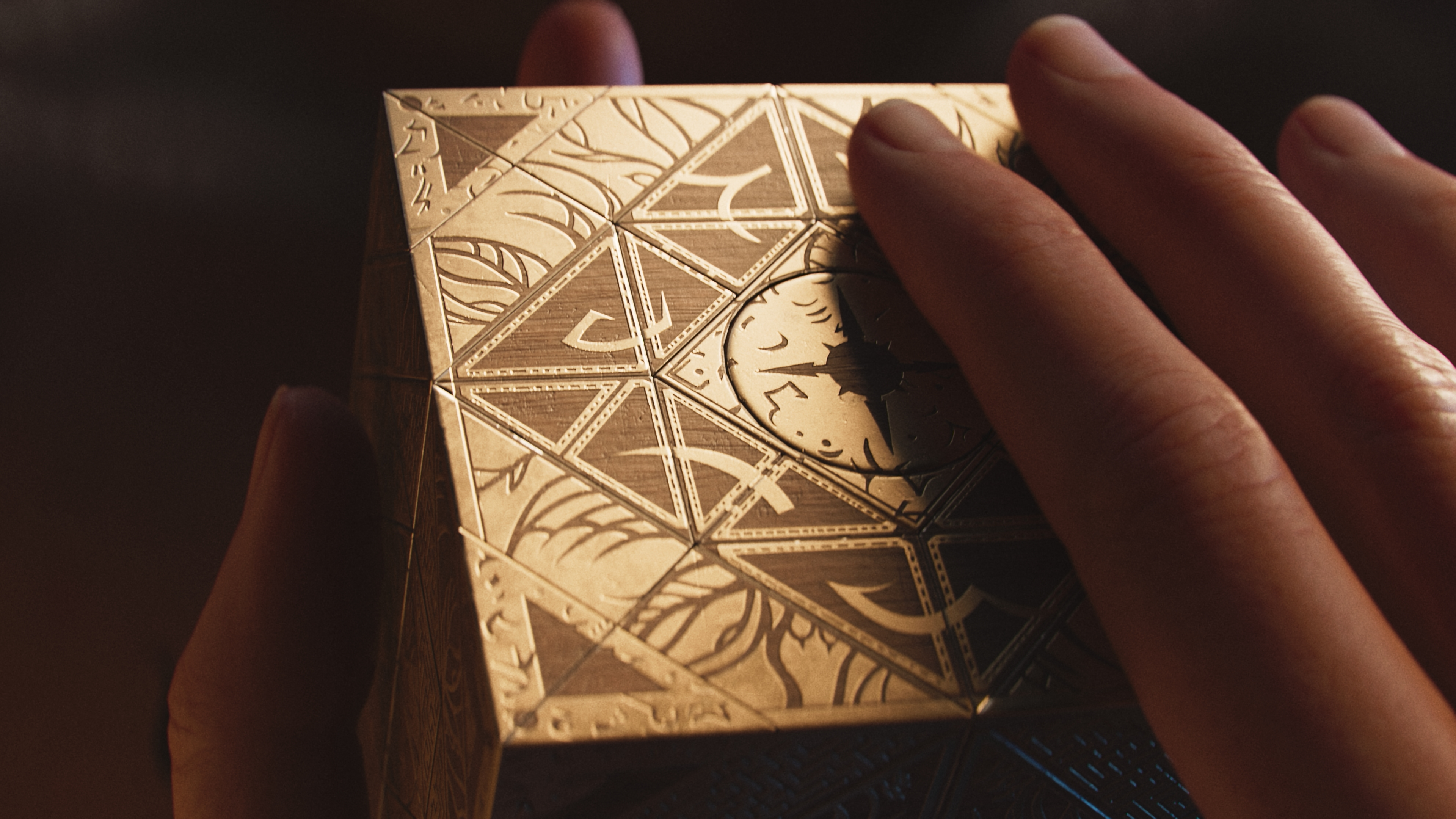 Clive Barker's Hellraiser: Revival Day One Edition - Xbox Series X