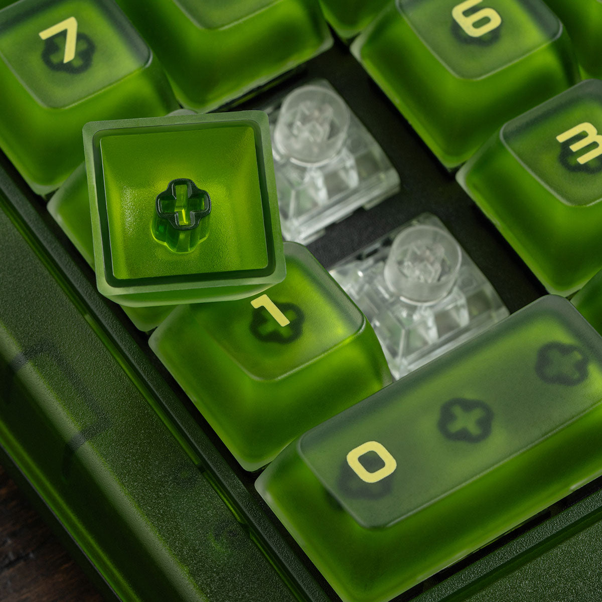 8BitDo Retro 18 Mechanical Numpad - Xbox Edition